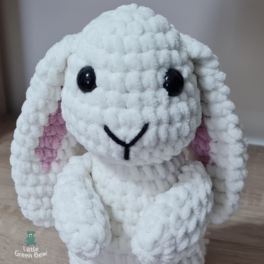 Beryl the Bunny Crochet Amigurumi Pattern (English)