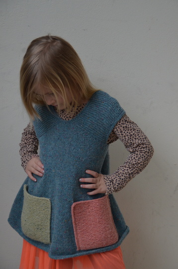 Knitting pattern, YPS dress, knitted dress, kids and babys,. 3 month to 10y