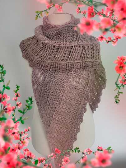 flaches Dreieckstuch Frühling