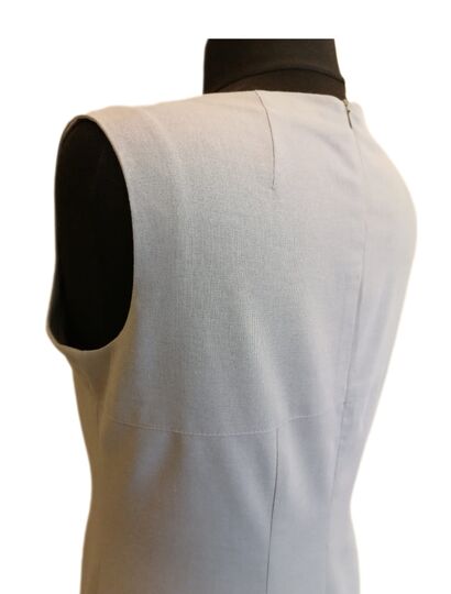 Damen Schnittmuster Etuikleid - Zeitlose Eleganz in Größen 36-46