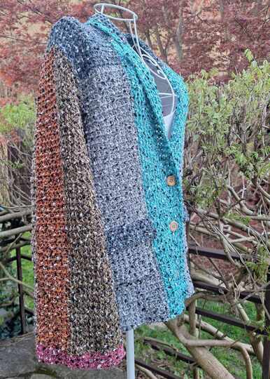 Häkelanleitung für den Blazer Adele