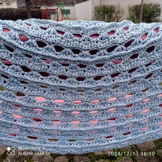 Blumenmond by Elso Designs