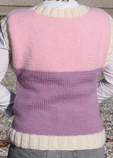 Strickanleitung für den Pullunder Orchidee