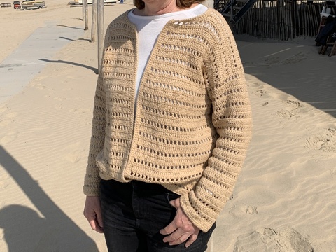 Häkeljacke "Julica" - Einfach zu häkeln, vielseitig zu tragen!