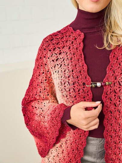 HEXAGONJACKE BOGENKANTE, gehäkelt