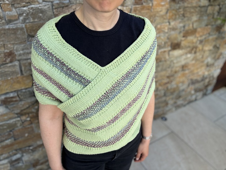 Summer Top ‘Flower Fields’ – A Knitting Pattern