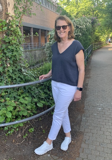 Ärmeloser Pulli für Frühling & Sommer , Größe 36 - 48, Damen