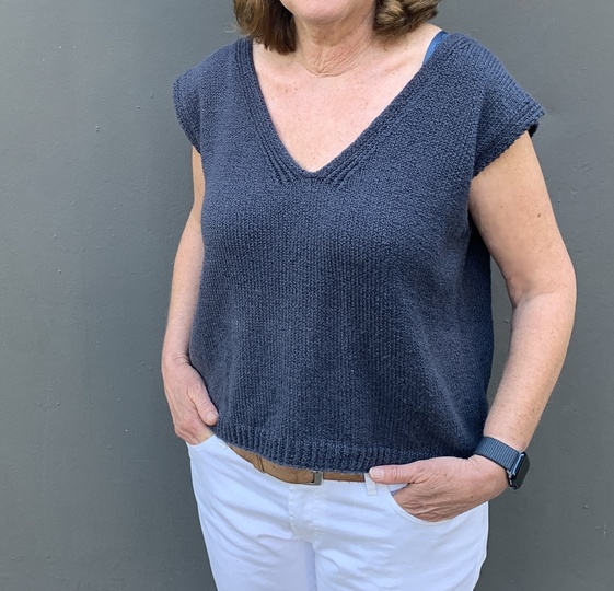 Ärmeloser Pulli für Frühling & Sommer , Größe 36 - 48, Damen