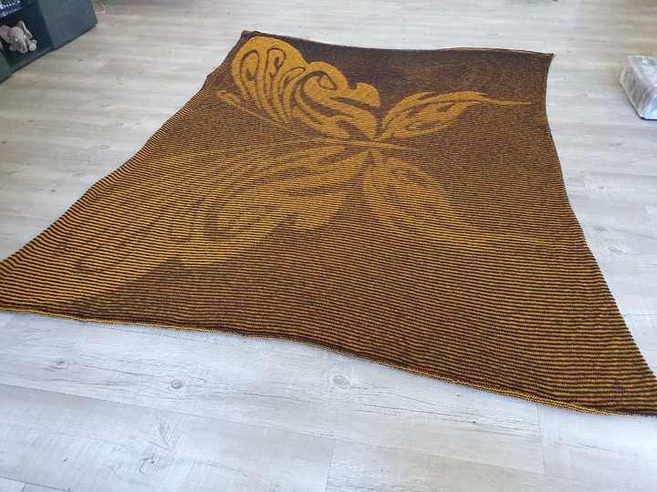 Butterfly, Shadow Knitting, Illusion Knitting, Motif Blanket