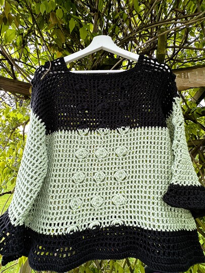 "Lena" - sommerlicher Häkelpulli RVO für jede Größe - Anleitung