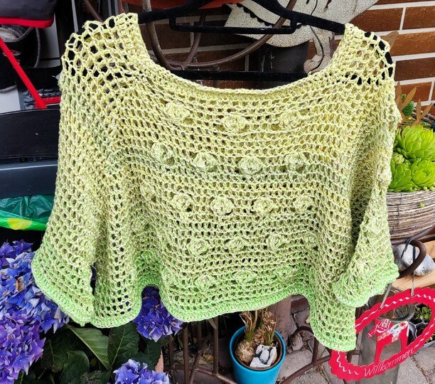 "Lena" - sommerlicher Häkelpulli RVO für jede Größe - Anleitung