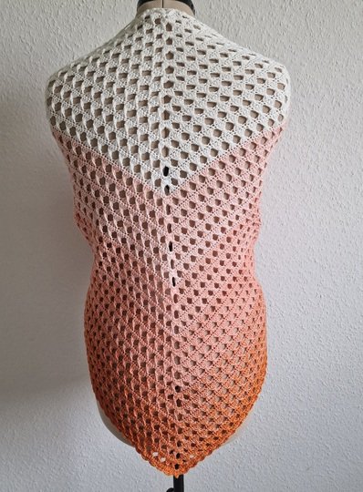 Häkelanleitung für das Dreieckstuch "Romance"