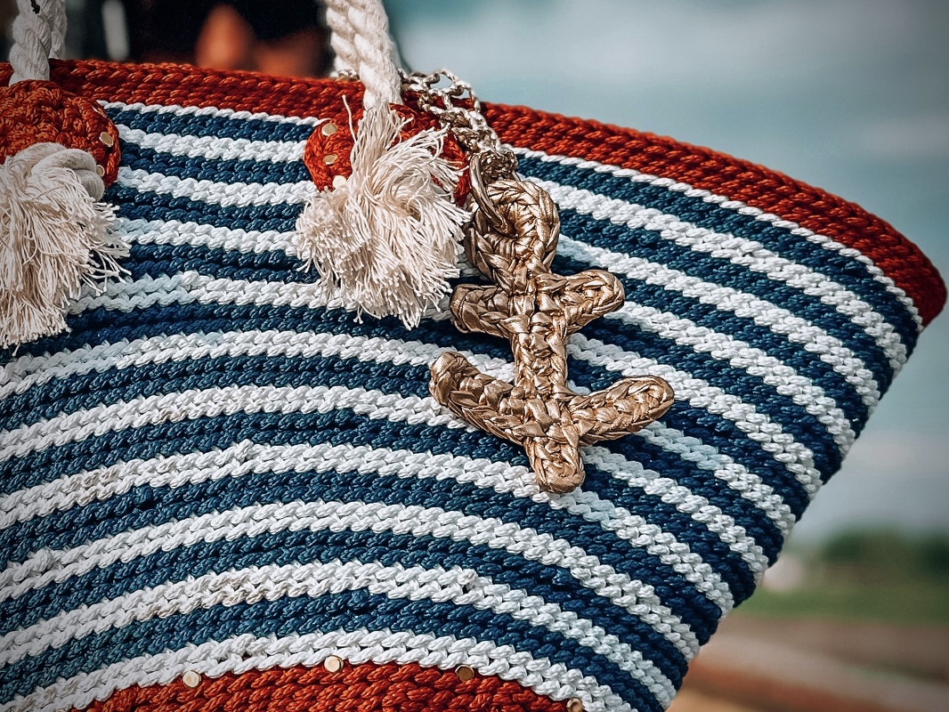 Crochet pattern anchor pendant PDF digital and video tutorial