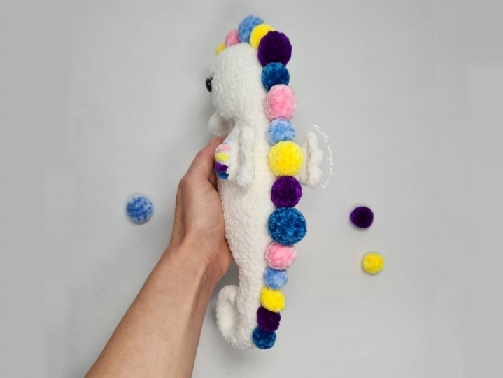 Crochet Pattern Amigurumi "Amelia, the Magical Seahorse"