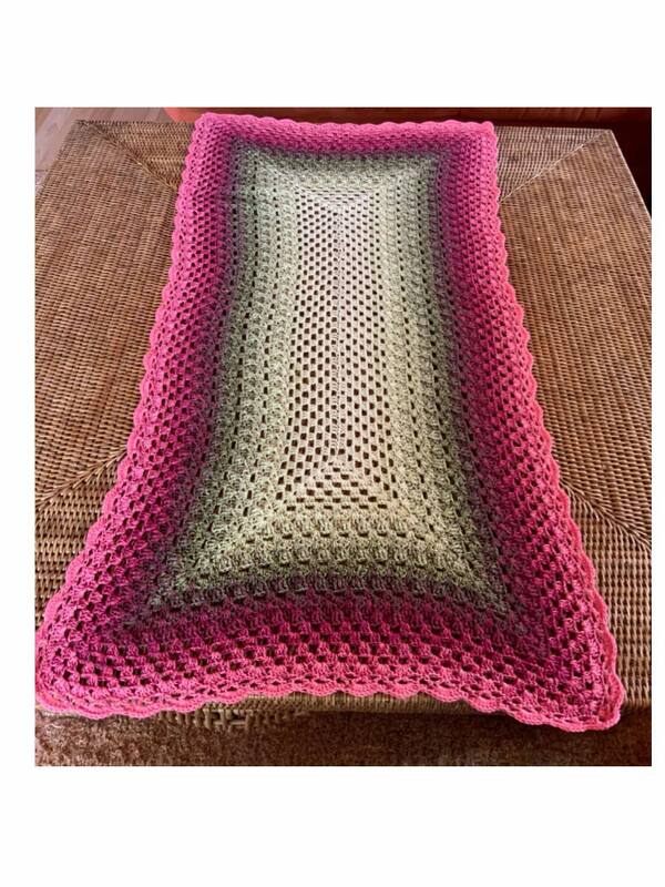 Häkelanleitung Tischläufer und Mitteldecke Märchenhaft