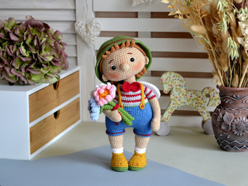 Amigurumi-Puppen Häkelanleitung PETER, süße Puppe