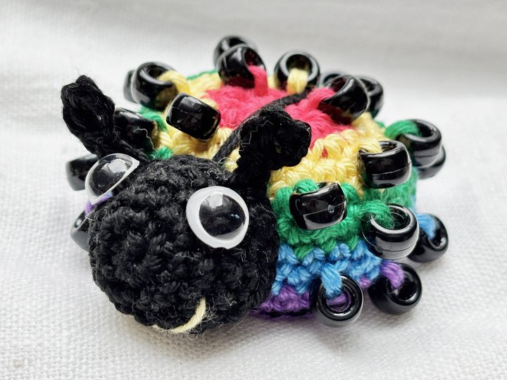 Fidget Spielzeug Marienkäfer, Amigurumi Käfer Perlen häkeln, Glücksbringer