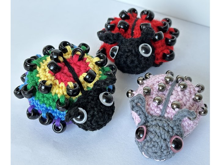 Fidget Spielzeug Marienkäfer, Amigurumi Käfer Perlen häkeln, Glücksbringer
