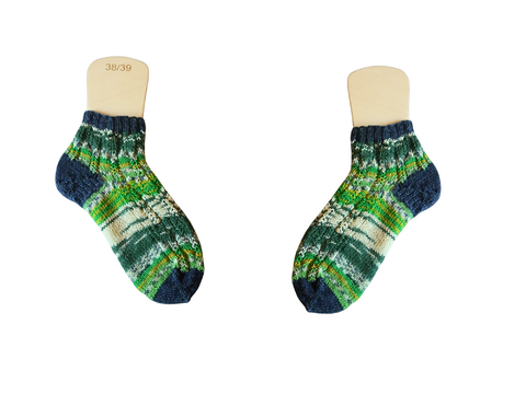 Masshigura: Strickanleitung für trendy Toe-up-Socke