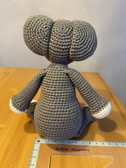 Elefant Ella (oder Elmo) gehäkelte Tiere (ca. 27cm)