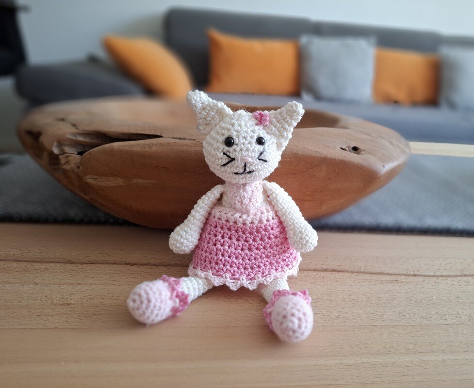 Katzenmädchen Tini - Bild 3