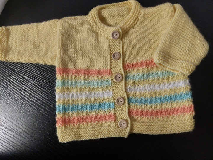 Strickanleitung Babyset – Jäckchen & Mütze Größe 56/62