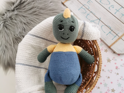 crochet pattern PDF mascot David baby easy pattern amigurumi toy cute DIY