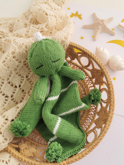 knitting pattern PDF Dinosaurier Chris baby easy pattern amigurumi toy