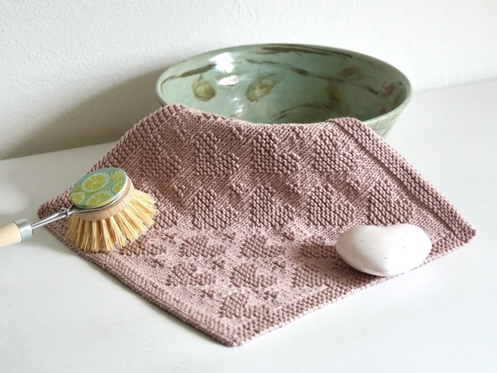 Dishcloth "Hearts", knitting pattern, easy to knit