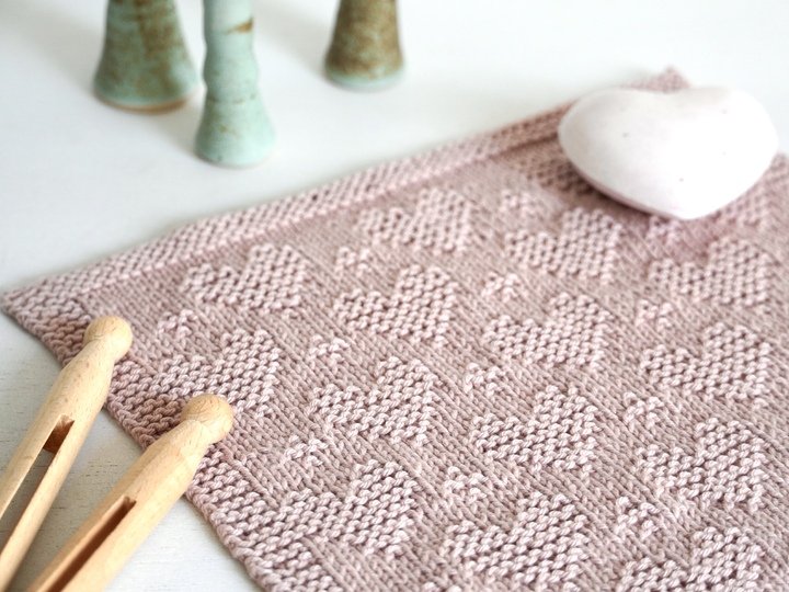 Strickanleitung für Spültuch mit Herz-Muster, einfach