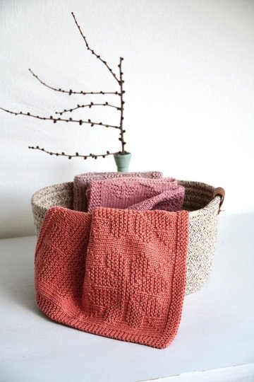 Dishcloth "Blossom-Quartet", knitting pattern, easy to knit