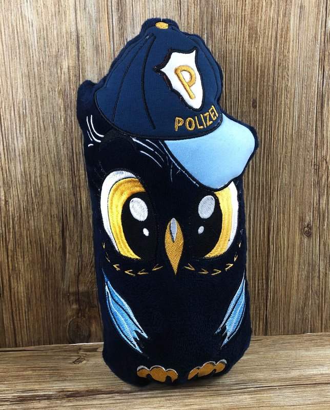 Stickdatei ITH Eule Polizei für Rahmen 20×30 cm, Maschinenstickdatei