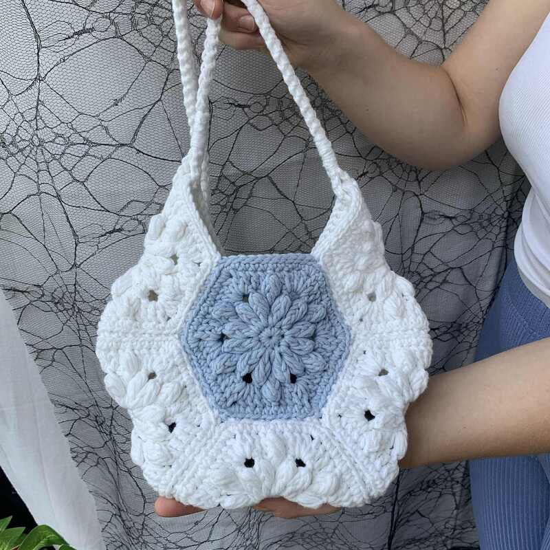 Hexagon summer bag - Image 3