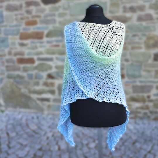 Tricandia Poncho, dreieckiger Poncho