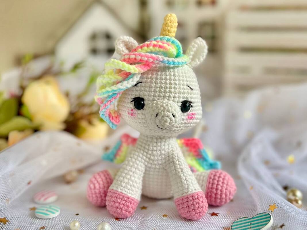 Ivy das kleine Einhorn – Amigurumi Häkelanleitung
