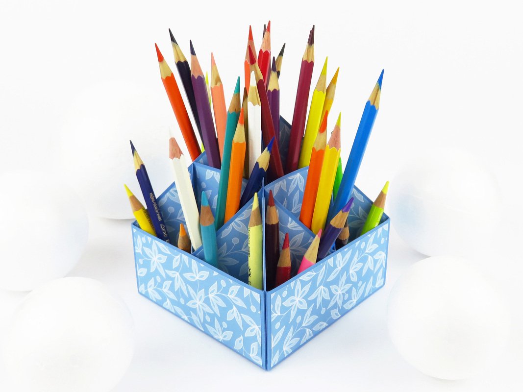 Stiftehalter mit 16 Fächern – Bastelanleitung und Vorlagen