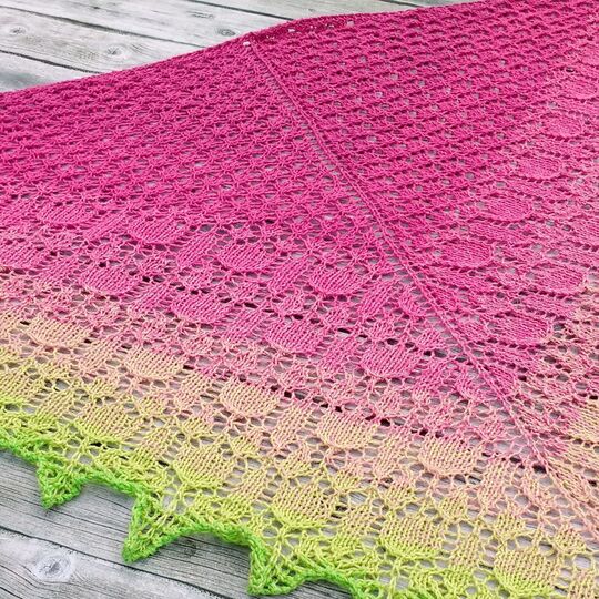 Tulpengarten, Lochmustertuch mit Blumen, PDF Strickanleitung