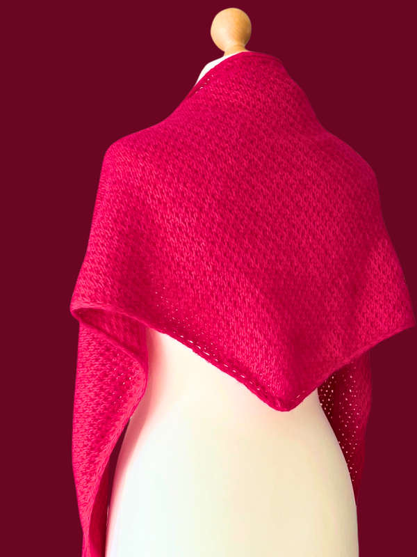 Strickanleitung Dreieckstuch "LEVITA"  (mit zwei attraktiven Seiten)