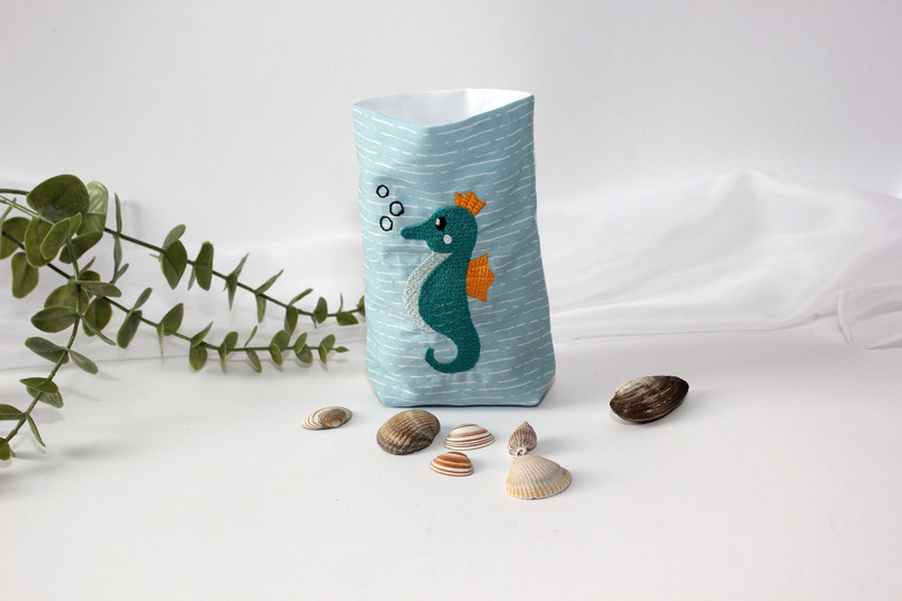 Stickdatei Seepferdchen doodle Applikation Vollstickdatei