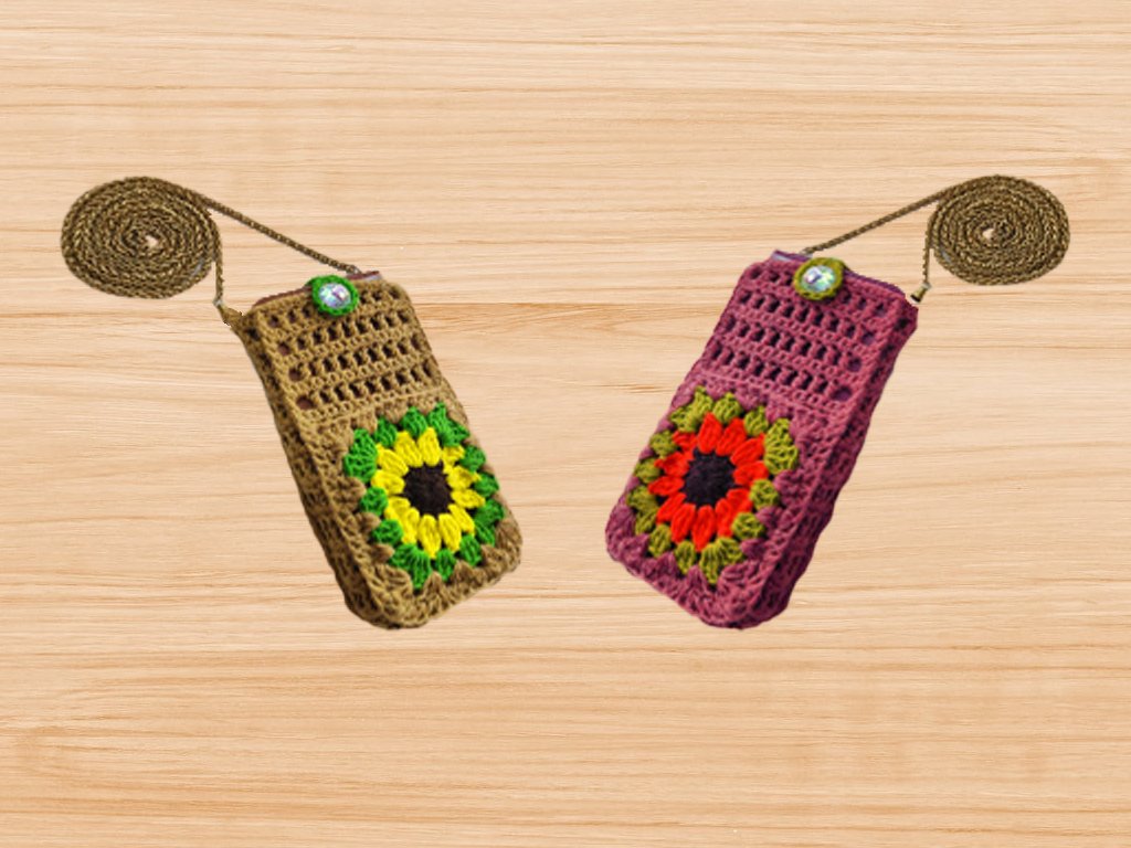 Crochet phone bag with pocket Pattern