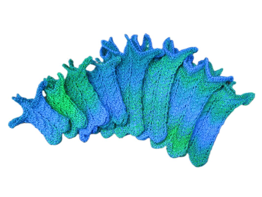 Dragon Mitts, Pulswärmer für Erwachsene und Kinder, Strickanleitung - Bild 8