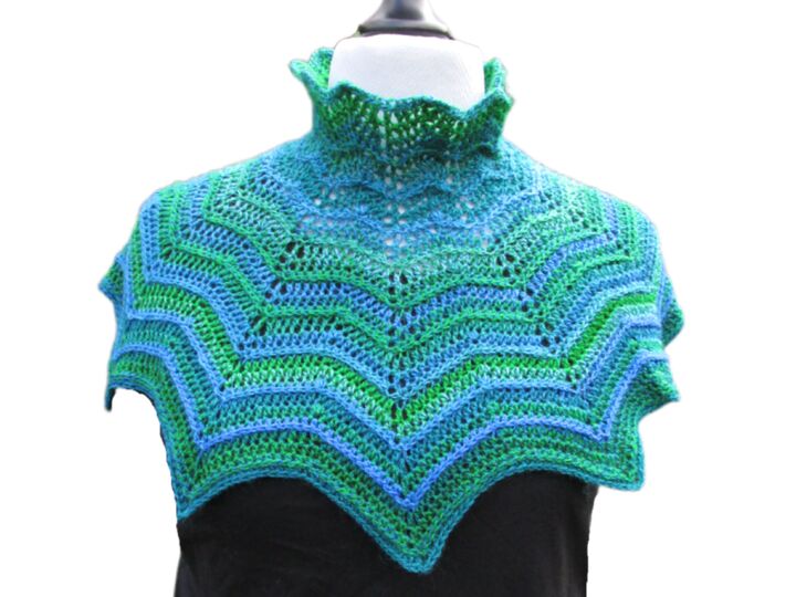 Drachen Cowl, neckwarmer, crochet pattern for adults and children