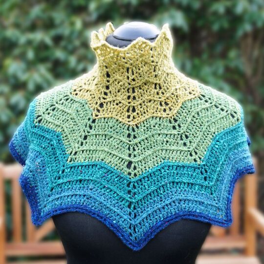 Drachen Cowl, neckwarmer, crochet pattern for adults and children