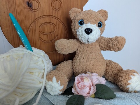 Häkelanleitung Flauschi-Bär Lino mit beweglichen Gliedern