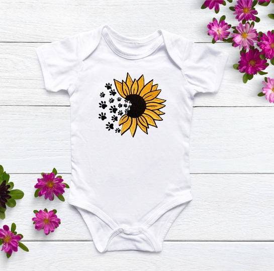 Stickdatei Sonnenblume mit Hundepfoten in 6 Größen, Maschinenstickdatei