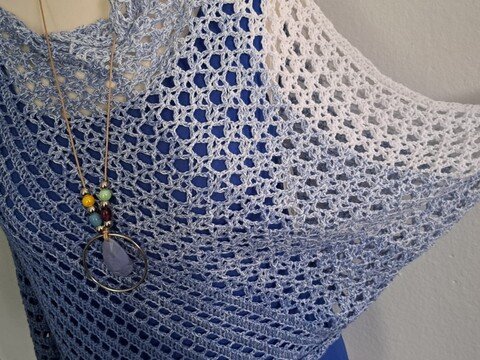 Cleo der etwas andere Ponchopullover