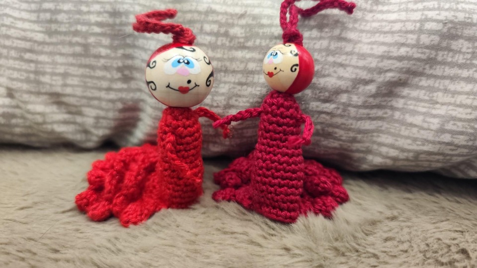 3 Varianten Flamenco Tänzerin Sorgenwürmchen Glücksbringer Schlüsselanhänge