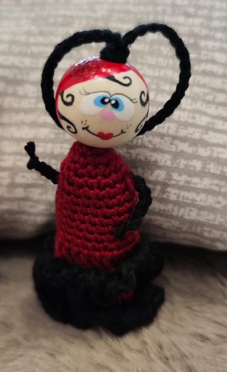 3 variants flamenco dancer worry worm lucky charm english US terms