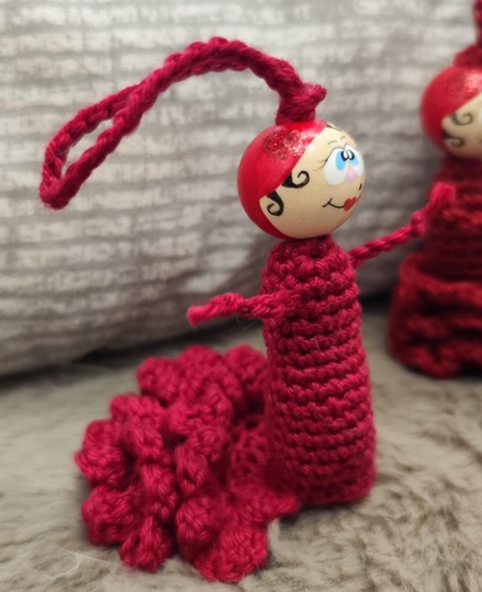 3 variants flamenco dancer worry worm lucky charm english US terms