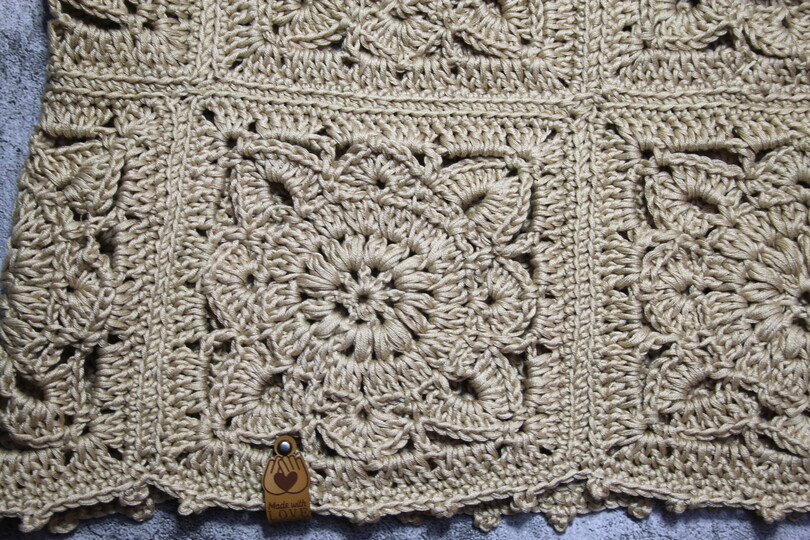 Skirt with Granny Squares No. 019